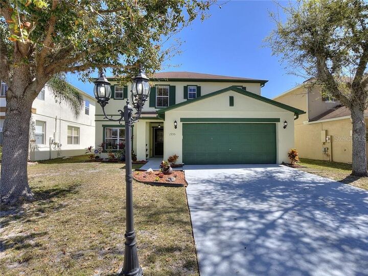 Property Photo: 1995 Kimlyn Circle FL 34758