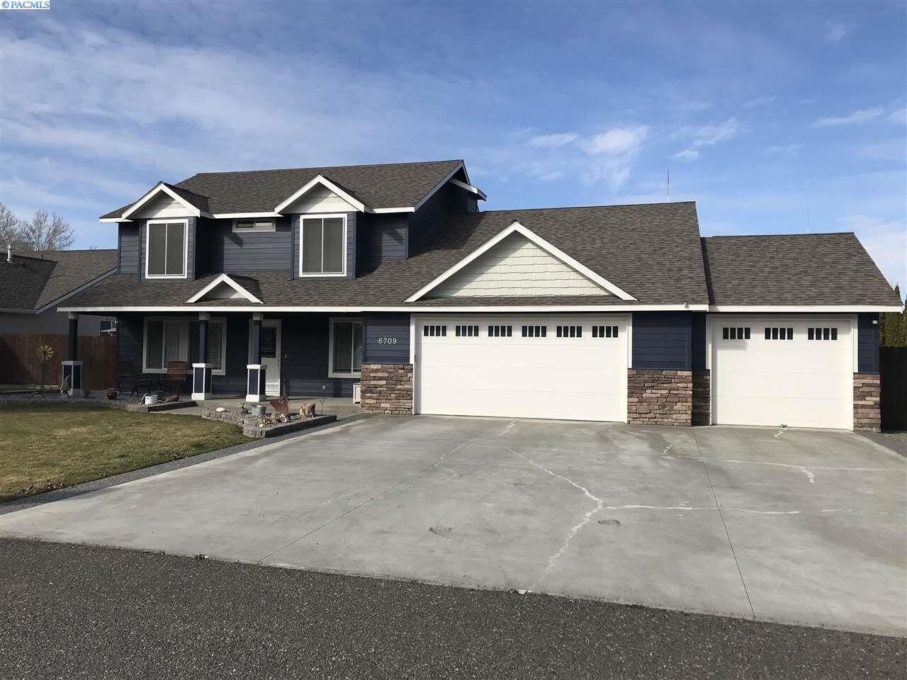 Property Photo:  6709 Octave St  WA 99301-2113 