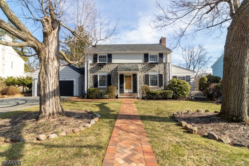 Property Photo: 23 Old Salem Rd NJ 07052