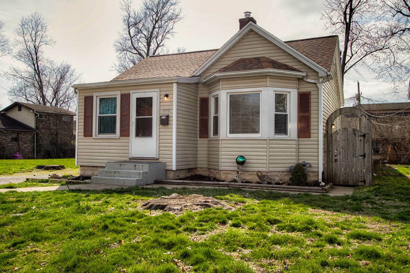 Property Photo:  200 N Spring Street  IN 47711 