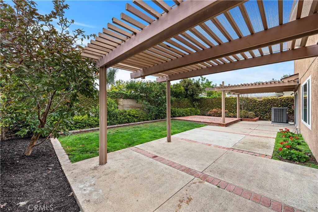 Property Photo:  33 Dewey  CA 92620 