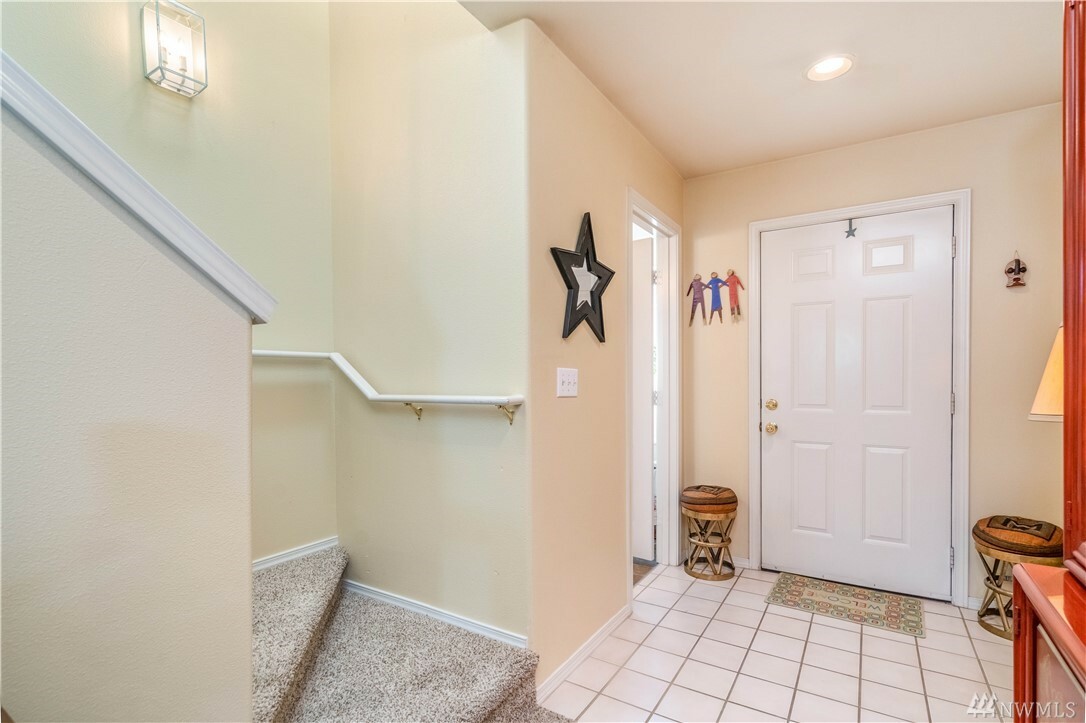 Property Photo:  4802 Nassau Ave NE 122  WA 98422 