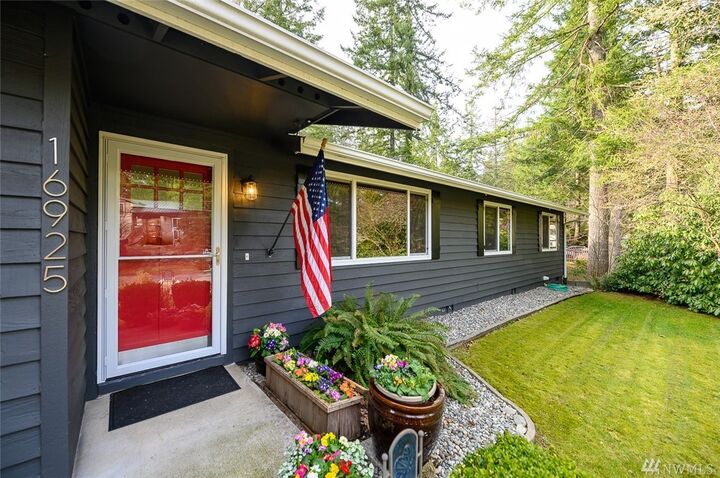 Property Photo:  16925  430th Place SE  WA 98045 