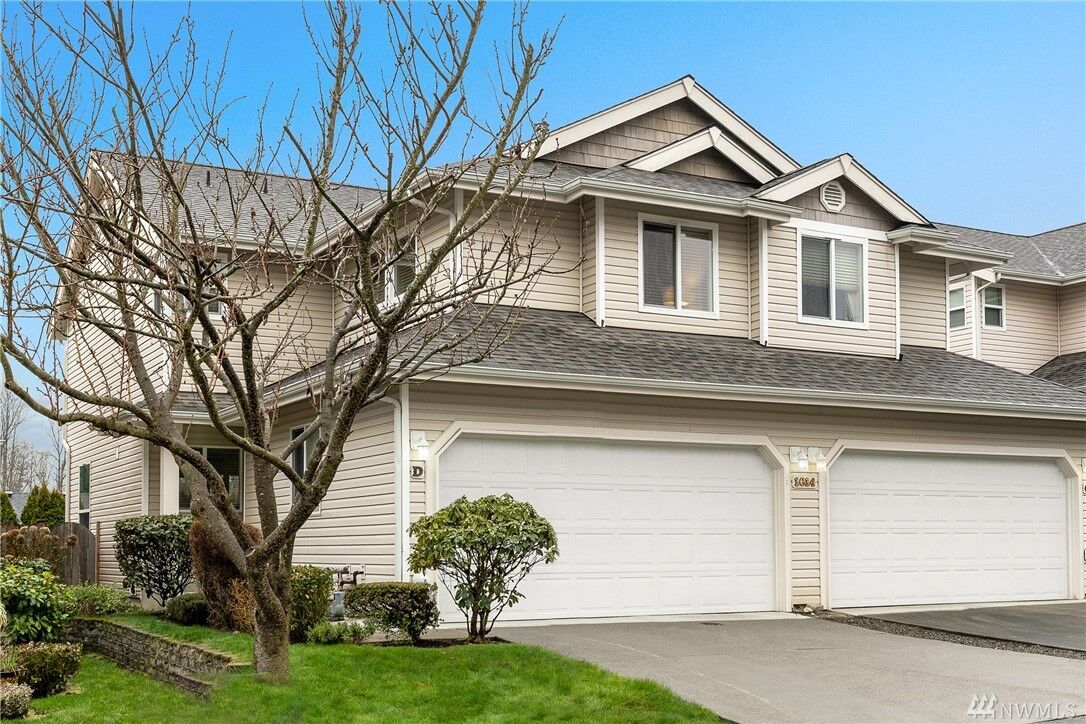 Property Photo:  1614  Hollow Dale Place D  WA 98204 