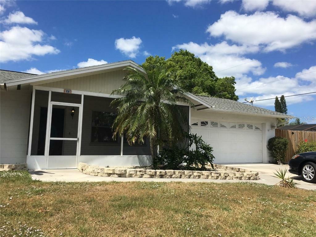 Property Photo:  5738 Savannah Drive  FL 34231 