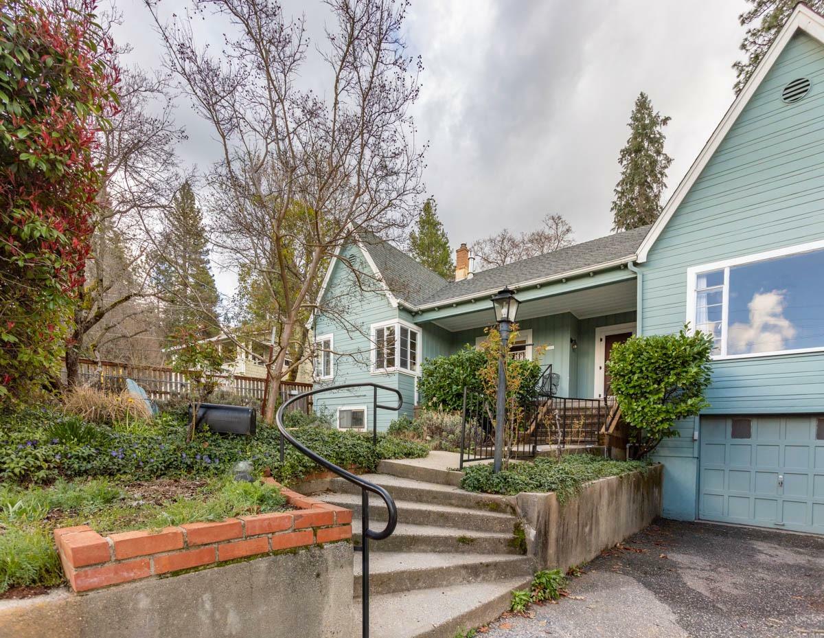 Property Photo: 207 Race Street CA 95945