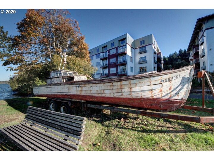 3930 Abbey Lncannery Loft 307  Astoria OR 97103 photo