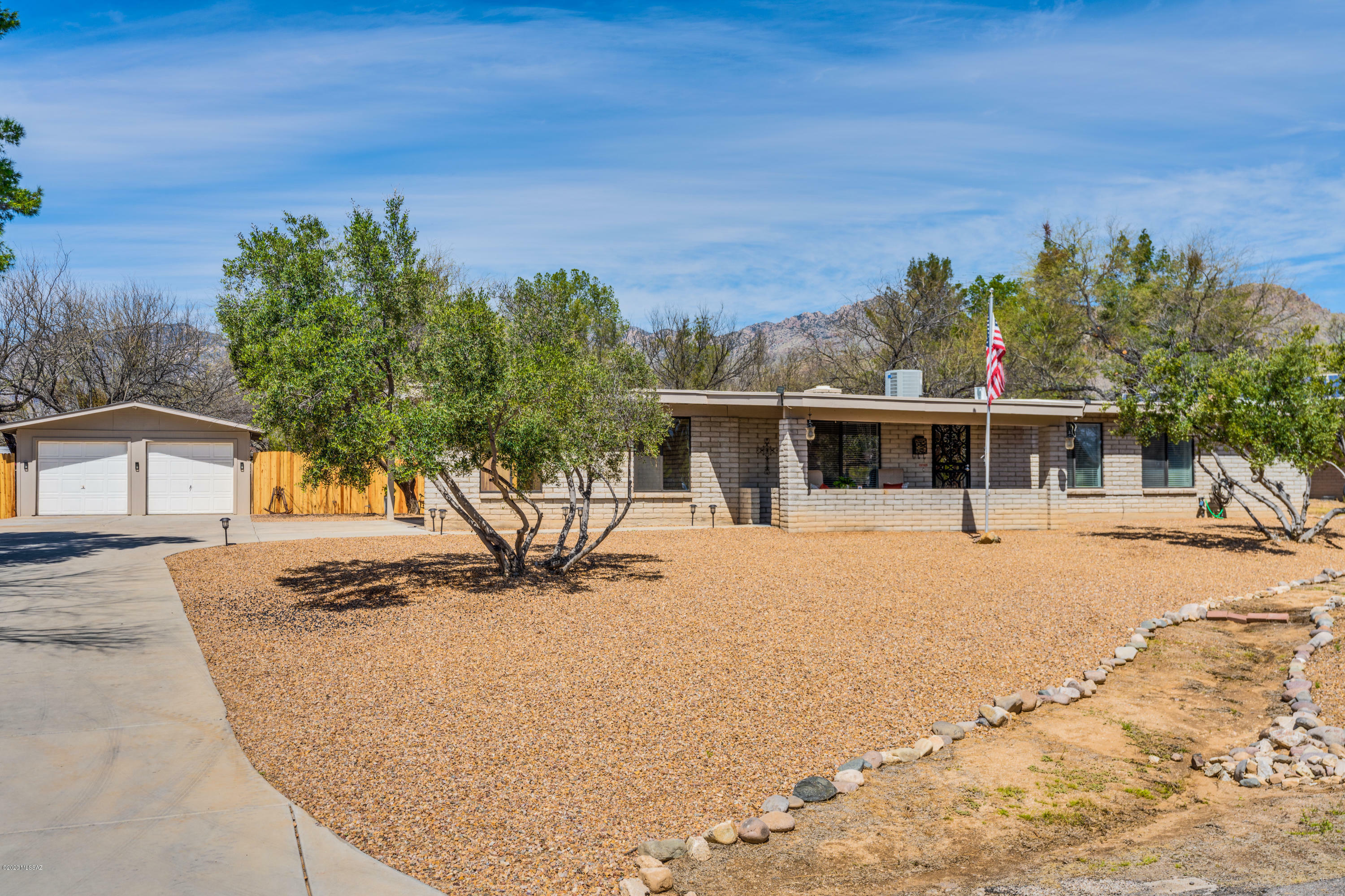 Property Photo:  9219 E Walnut Tree Drive  AZ 85749 