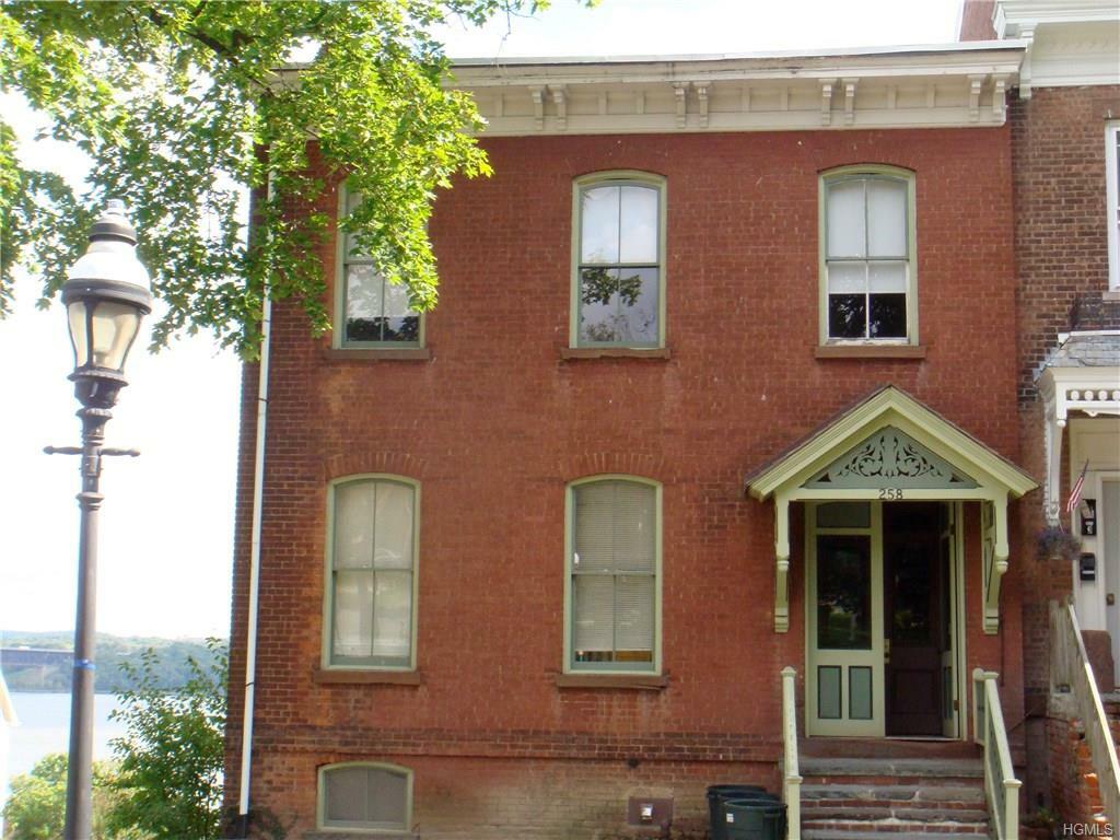 Property Photo:  258 Montgomery Street Lower Level  NY 12550 