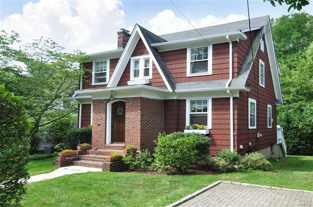 Property Photo:  21 Croton Avenue  NY 10706 