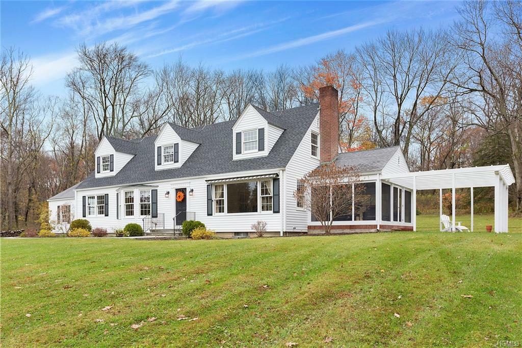 Property Photo:  470 N Quaker Hill Road  NY 12564 