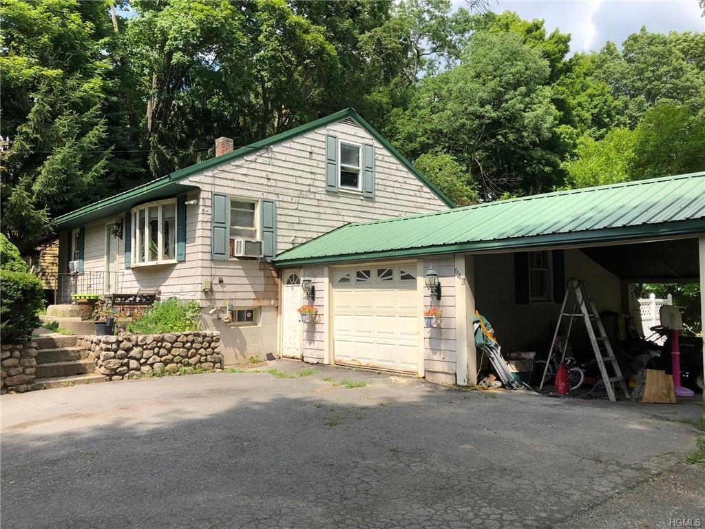 643 Bloomingburg Road  Bloomingburg NY 12721 photo