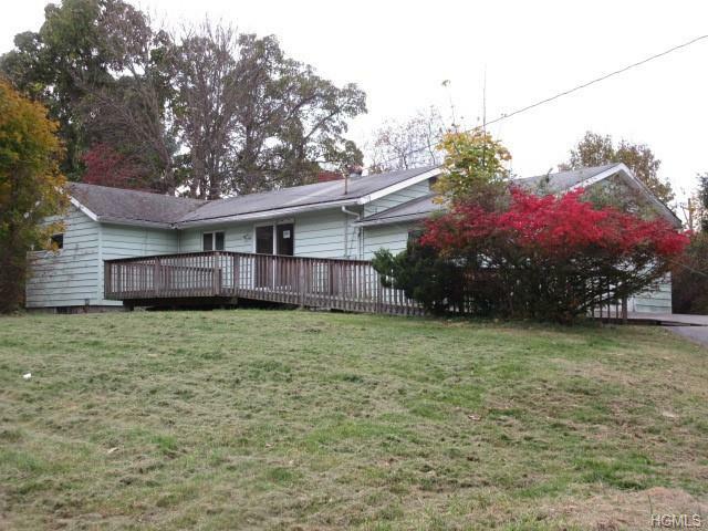 Property Photo: 6 Townsend Place NY 10918