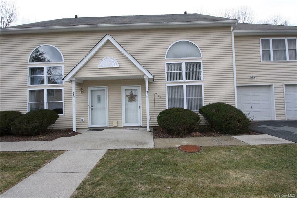 Property Photo:  21 Village Cove  NY 10990 