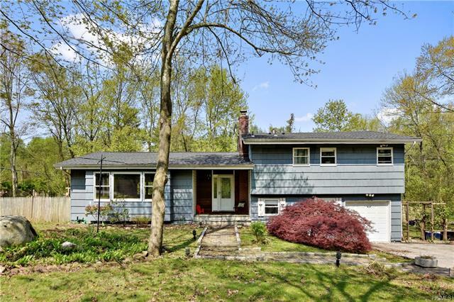 Property Photo:  2293 Haymaker Drive  NY 10598 