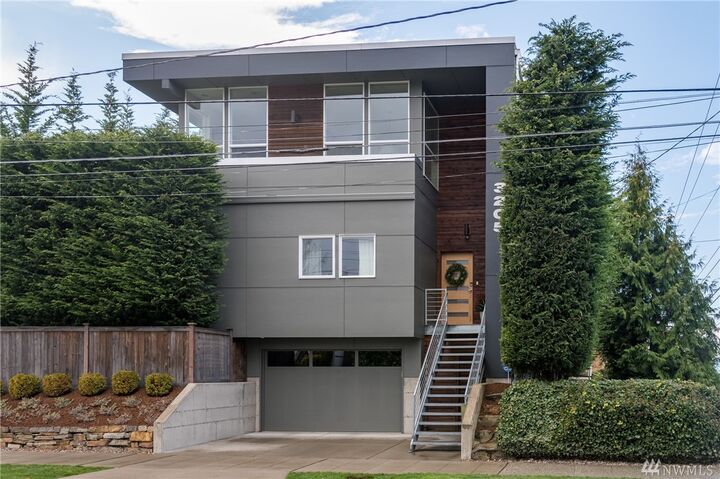3205  42nd Avenue SW  Seattle WA 98116 photo