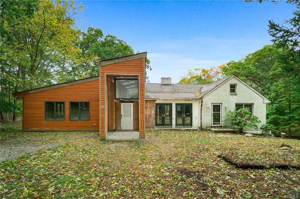 Property Photo:  50 Dingee Road  NY 10576 