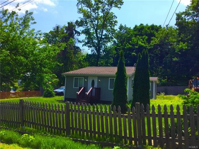 Property Photo: 27 Hillcrest Trail NY 10950