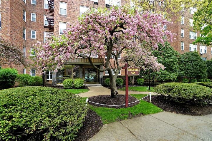 100 Dehaven Drive 612  Yonkers NY 10703 photo
