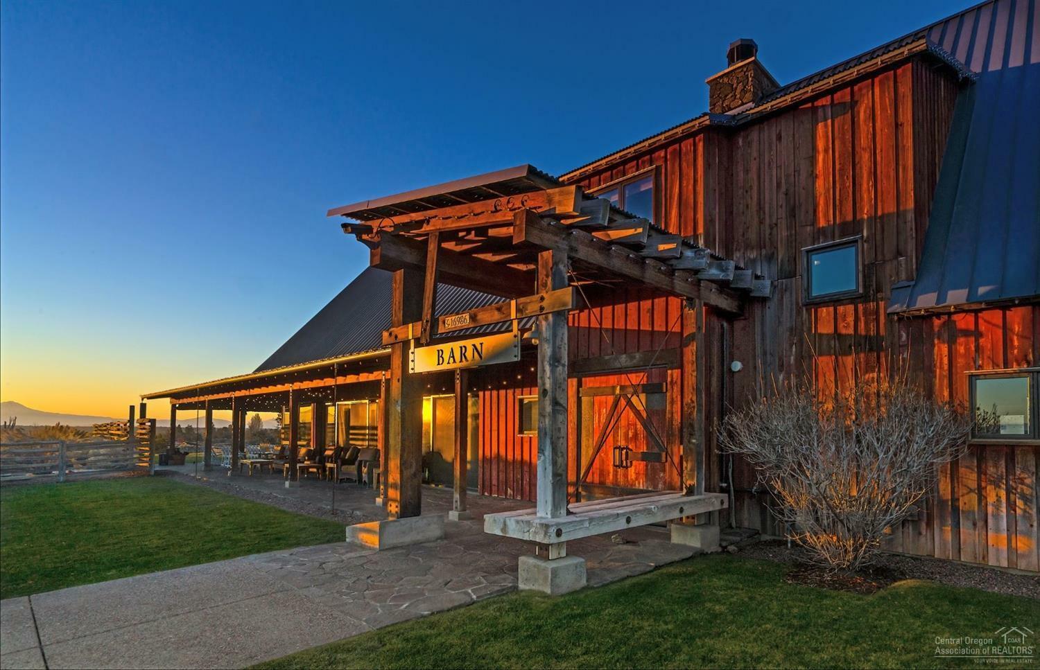 Property Photo:  431 SW Chaparral Drive  OR 97753 