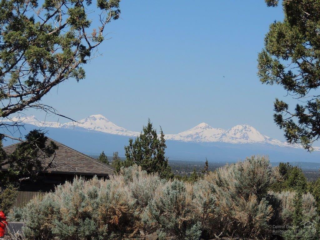 Property Photo:  0 SW Caballo Court  OR 97753 