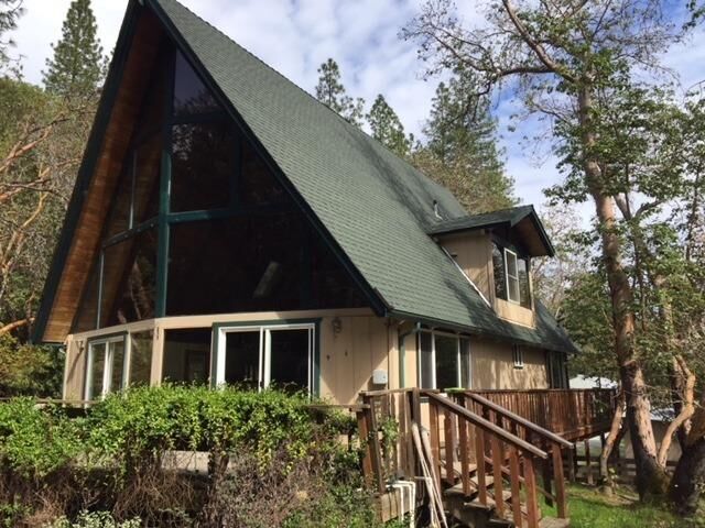 Property Photo: 1201 Meadow View Drive OR 97544