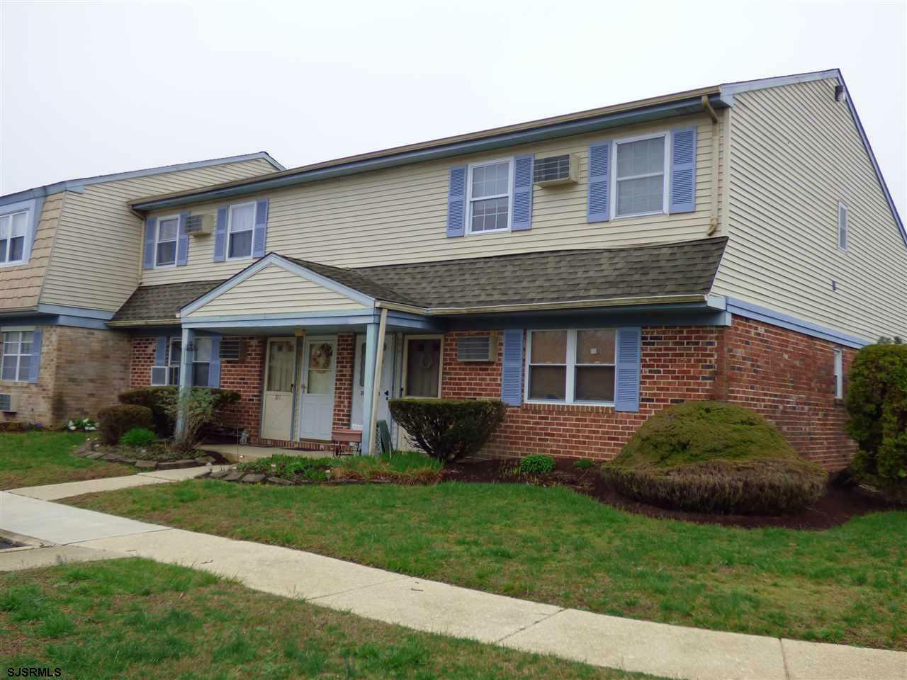 Property Photo:  32B Oxford Village 32B  NJ 08234 