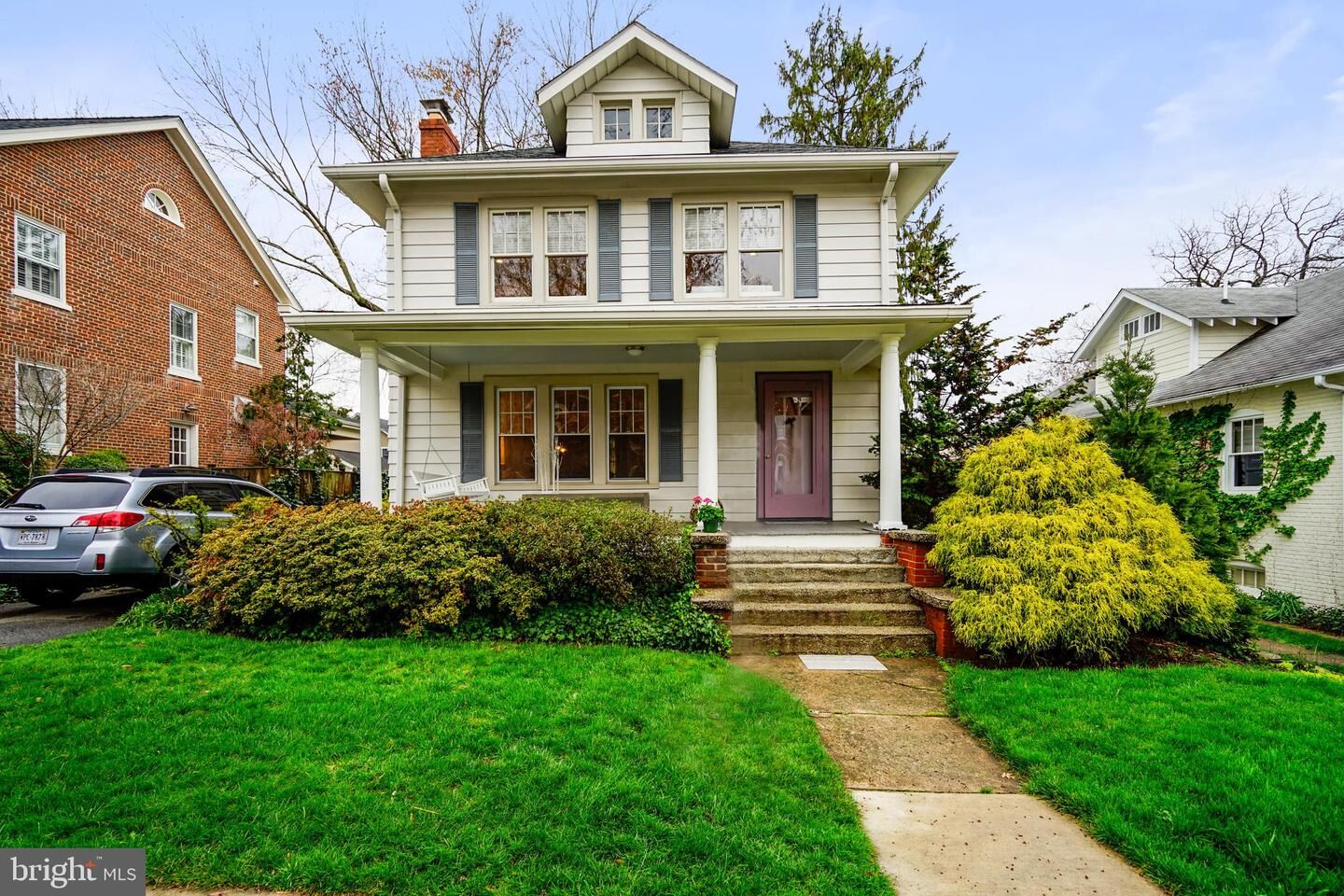 Property Photo: 301 W Masonic View Avenue VA 22301