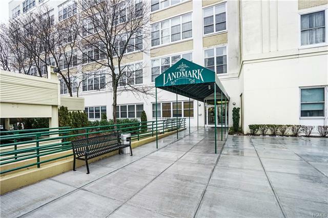 Property Photo:  1 Landmark Square 226  NY 10573 