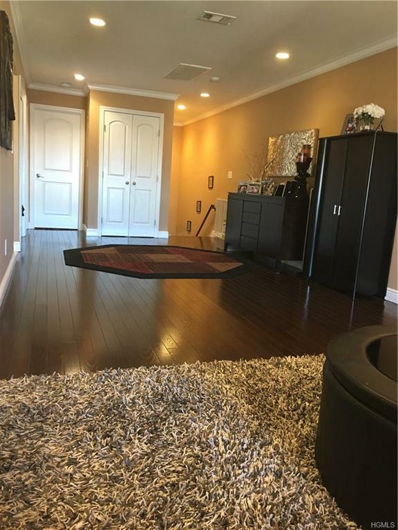 Property Photo: 20 Omni Parc Drive C-4 NY 10954