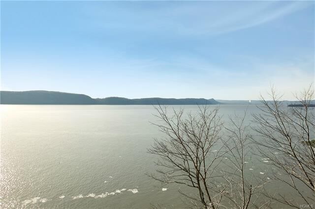 Property Photo:  16 Rockledge Avenue 2M-1  NY 10562 