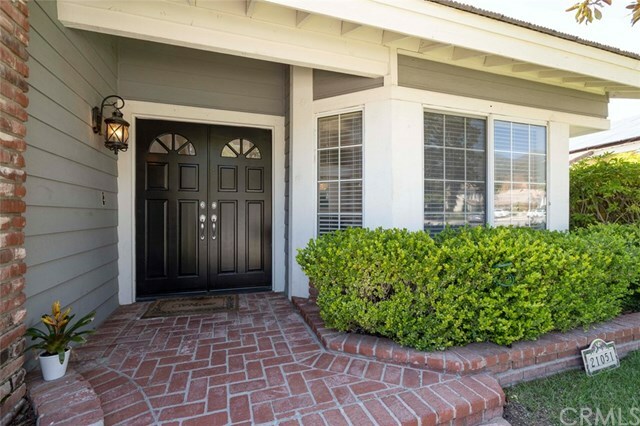 Property Photo:  21051 Shadow Rock Lane  CA 92679 