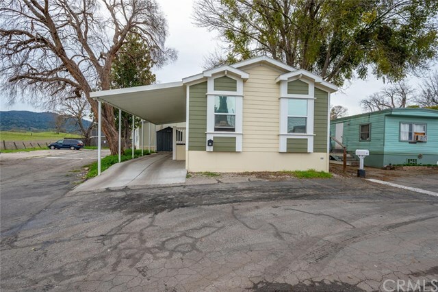 Property Photo: 9712 Pinal Avenue E6 CA 93453