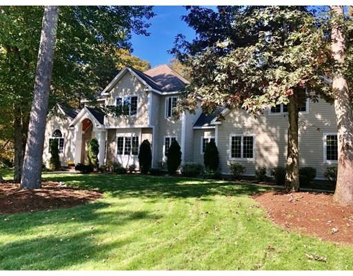 Property Photo: 8 N White Pine Ln MA 02048