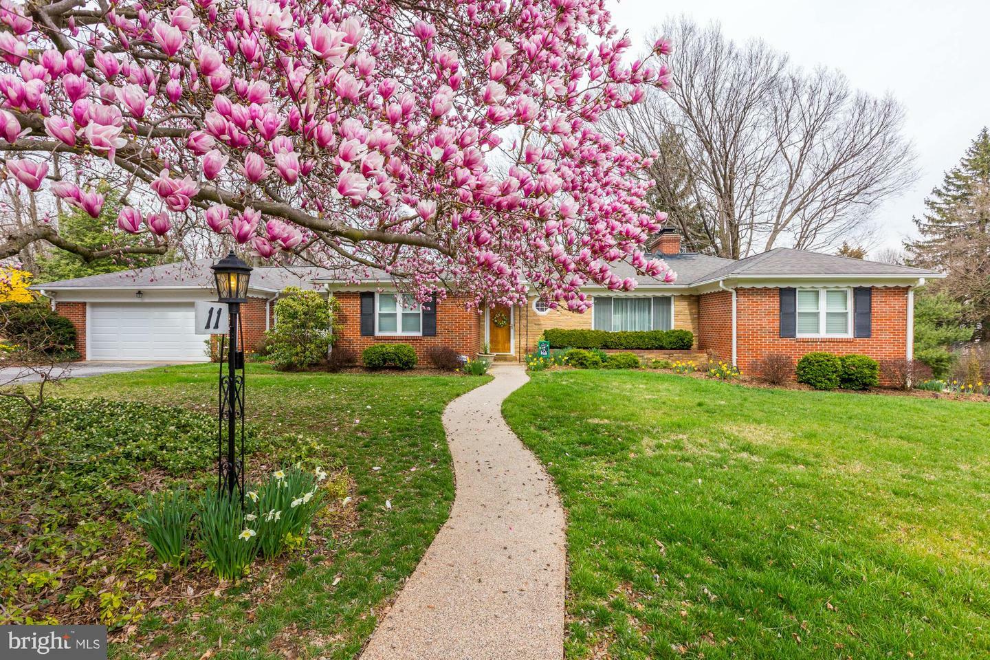 Property Photo: 11 Stanley Lane MD 20904