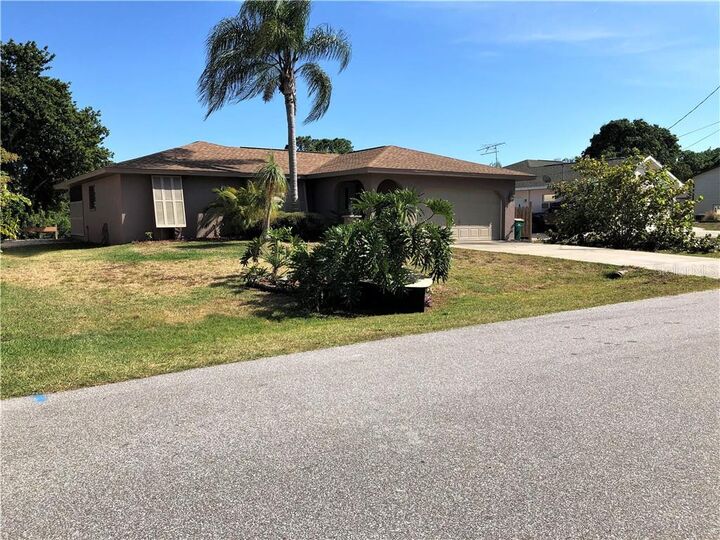 Property Photo: 5090 Ackley Terrace FL 33981