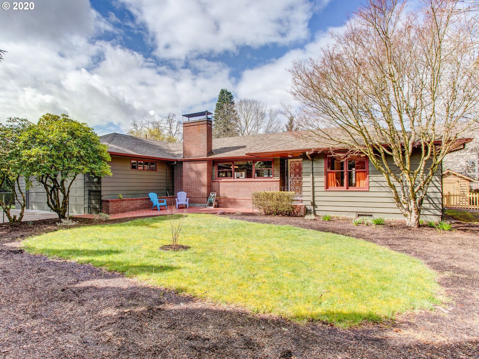 Property Photo:  3345 SW 108th Ave  OR 97005 