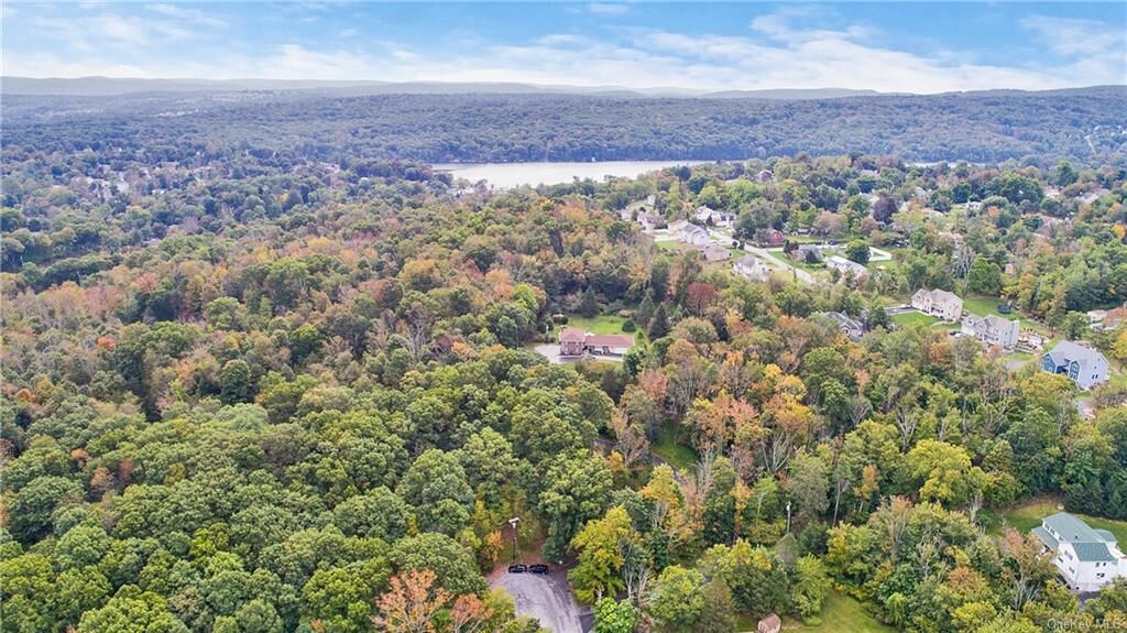 Property Photo:  Fernglade Court  NY 10950 