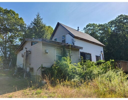 Property Photo: 16 Smith Ave MA 01364