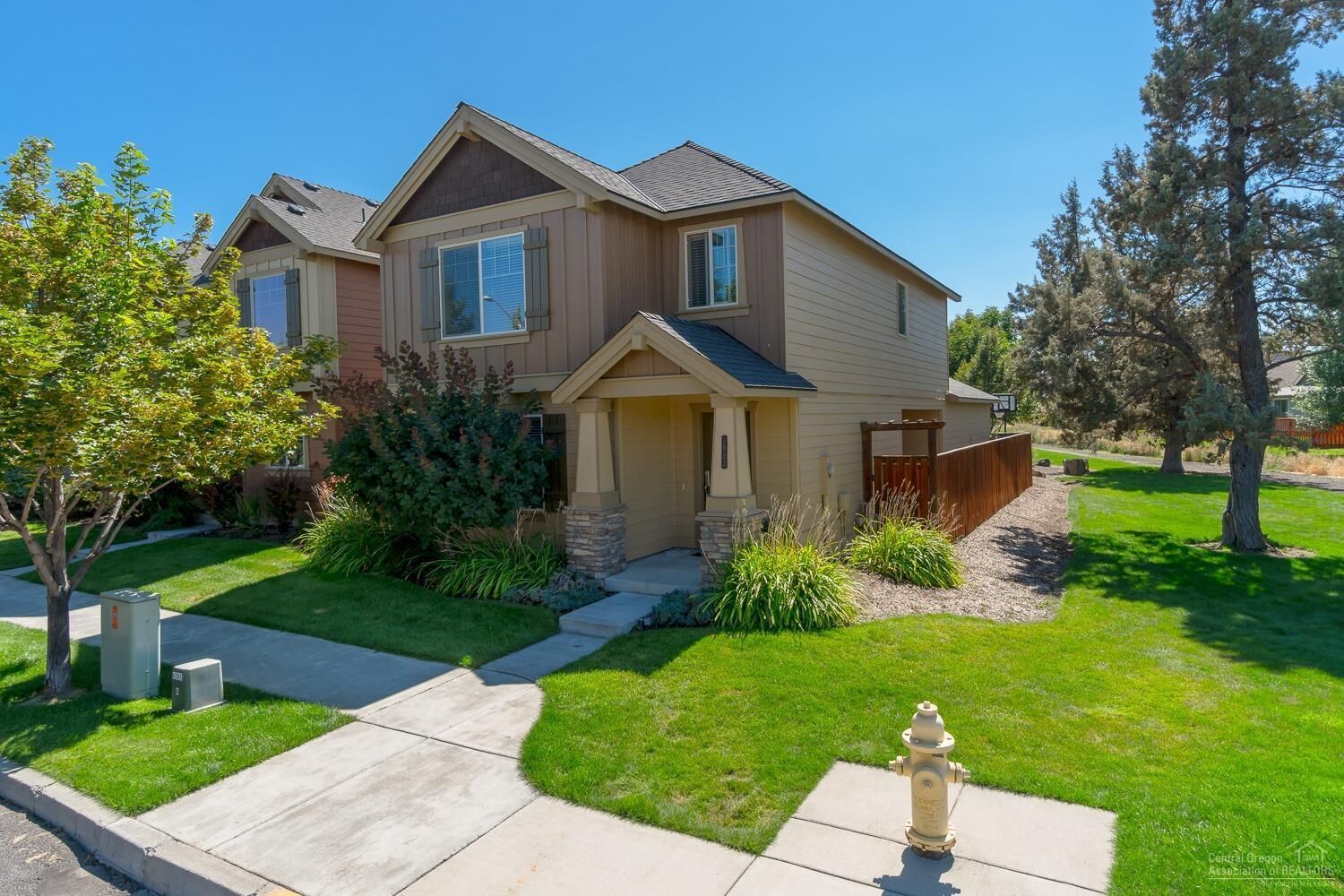 Property Photo: 2822 NW Elm Avenue OR 97756