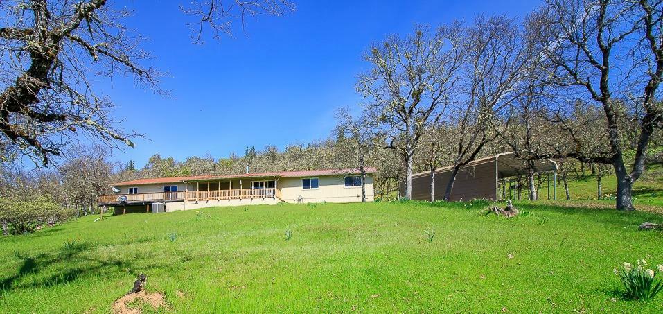 Property Photo:  14980 Meadows Road  OR 97503 