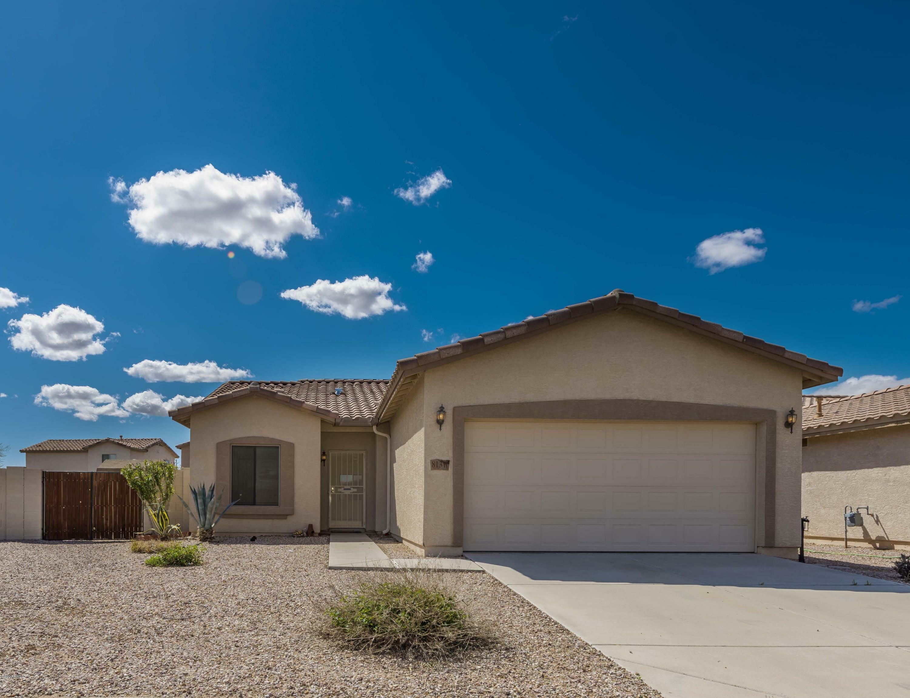 Property Photo:  813 W Ocotillo Street  AZ 85122 