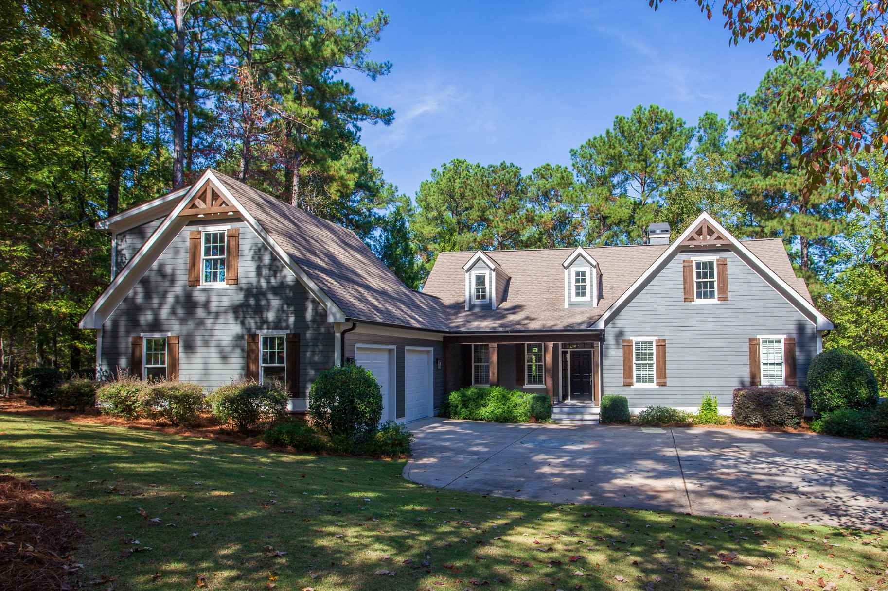 Property Photo: 1041 Fairway Ridge Road GA 30642