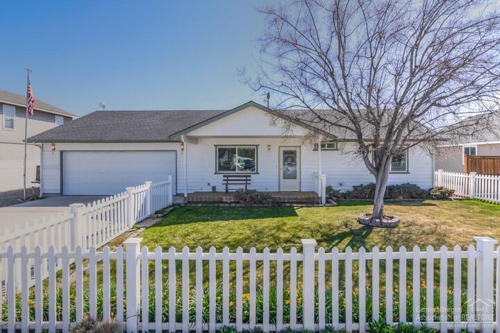 286 SE Mercury Court  Prineville OR 97754 photo