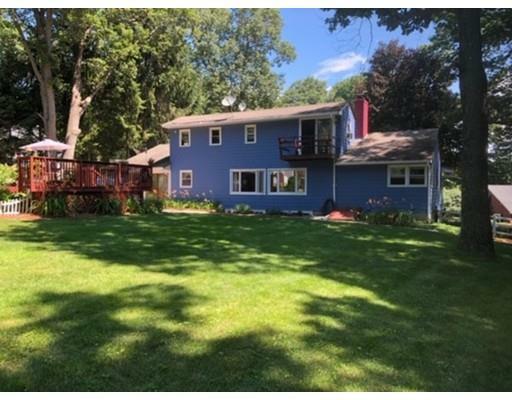 Property Photo: 18 Avery Heights Dr MA 01520