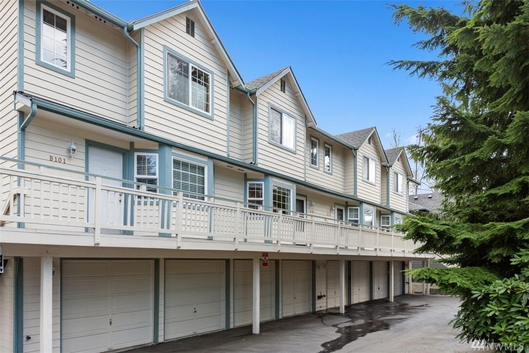 Property Photo: 13629 26th Place W B102 WA 98087