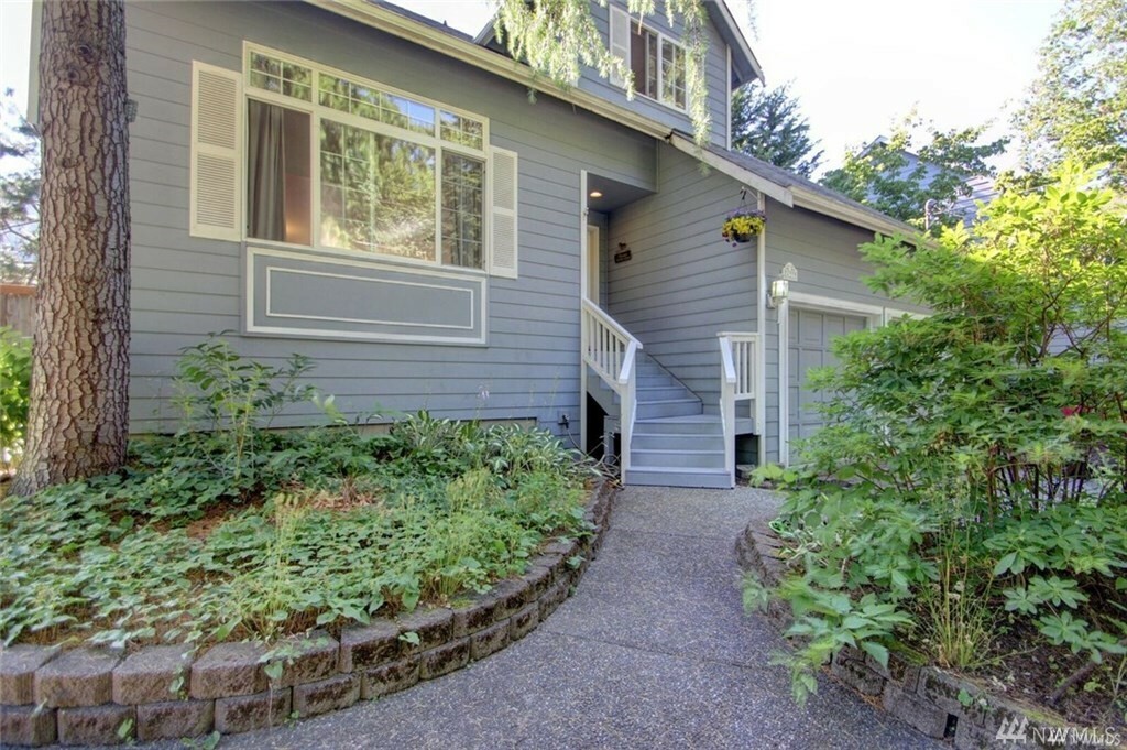 Property Photo:  423 Cain Lake Rd  WA 98284 