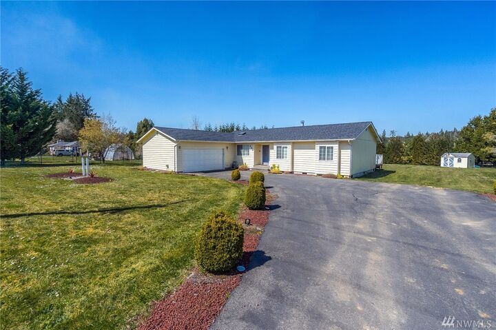 Property Photo:  888  King Road  WA 98596 