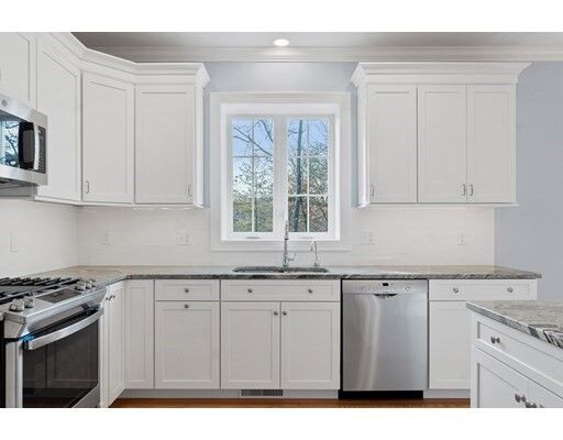 Property Photo:  17 Balsam Circle 17  MA 01886 