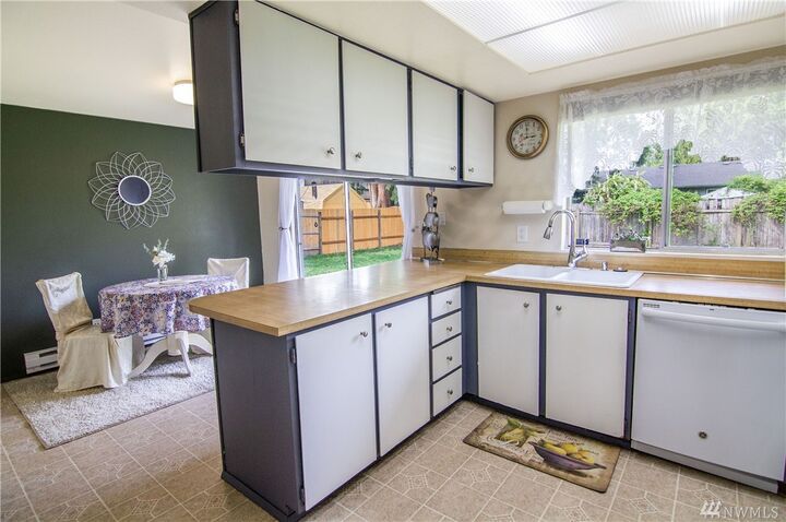 Property Photo: 1931 70th Place NE WA 98271